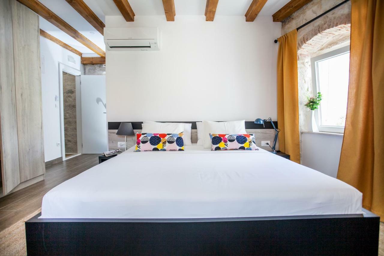 Villa Lucia Trogir Ngoại thất bức ảnh